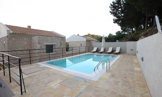 Longos Villa | VILLA KLEIO, 2BEDROOM VILLA IN LOGGOS, PAXOS
