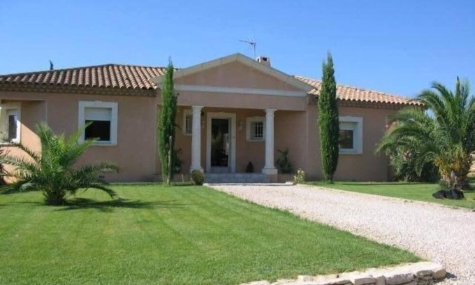 Roquemaure House | Villa KLIMATISEE, NEAR ORANGE AND D'AVIGNON