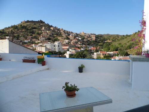 Volissos Apartment | Villa Kotetsi - Rooms To Let - Volissos - Chios