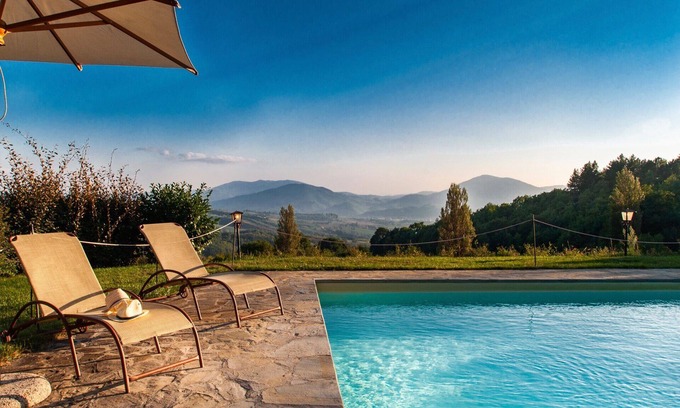 Montelovesco House | Villa La Ginestra, private villa with pool