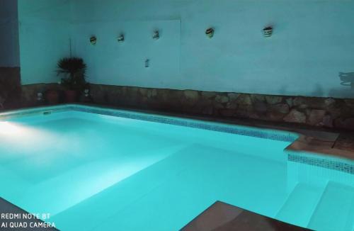 Lobon Villa | Villa La Luna CHALET COMPLETO