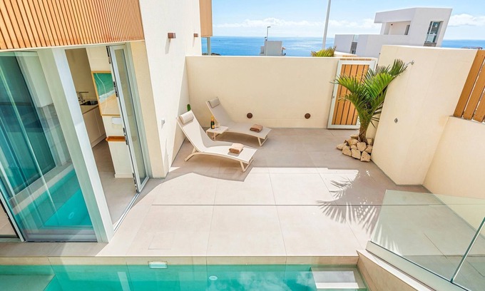 Las Eras Villa | Villa la Majuda with heated plunge pool and garden