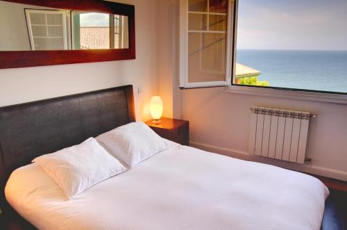 Castro Urdiales House | Villa La Perla de Sonabia