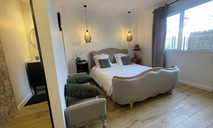 Lespignan Villa | Villa " la quiétude " 4 bedrooms, swimming pool, near the sea
