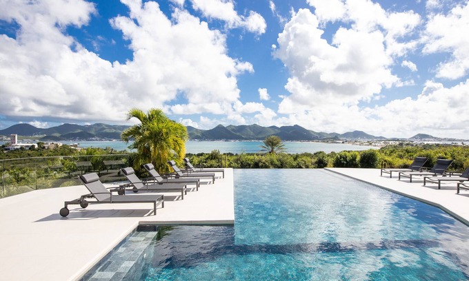 Nettle Bay Villa | Villa La Siesta 5BR in Terres Basses by Personal Villas - Stunning Paradise