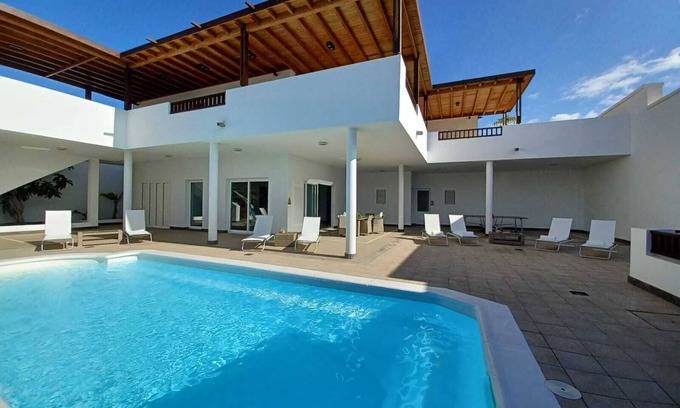 Puerto Calero Villa | VILLA LANZAROTE