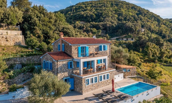 Rab Town Villa | Villa Lapida with Pool and Sea View