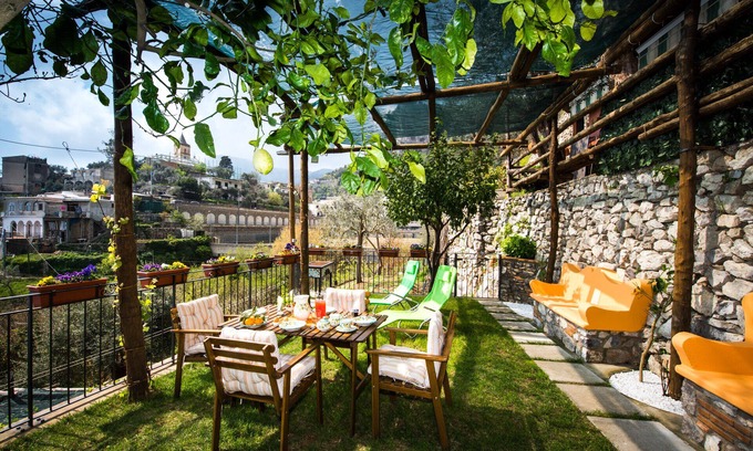 Montepertuso Villa | Villa Laura, amazing breakfast, private outdoor hot tub, Positano, Amalfi coast