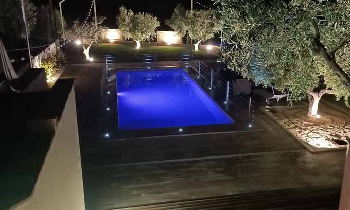San Giovanni Teatino Villa | Villa Laura nestled in the hill of Francavilla al Mare 4km from the beach