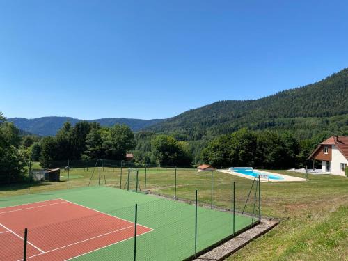 Le Saulcy Villa | Villa Le Chant des Sapins - Tennis, Pool, Golf