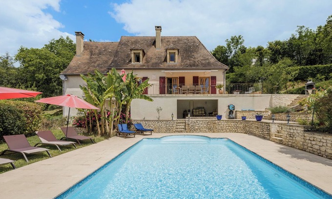 Souillac Villa | Villa le Pechoir has spectacular views!