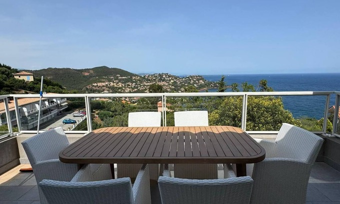 Espero-Pax Villa | Villa Le Trayas 4 Chambres Superbe Vue Mer