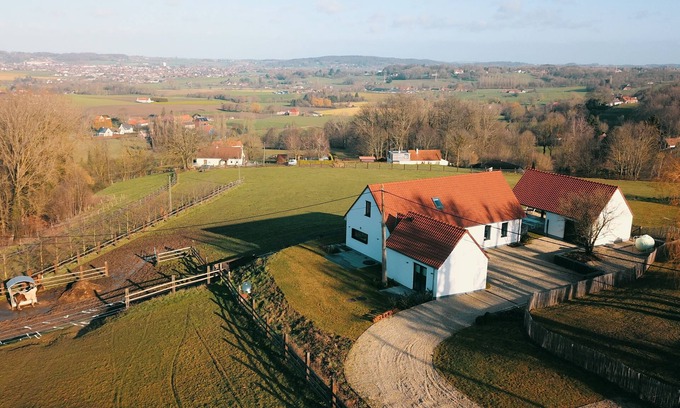 Frasnes-Lez-Anvaing Villa | Villa Les Hauts - Luxury villa