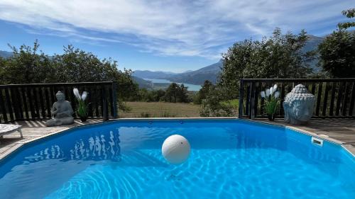 Saint-Sauveur Villa | Villa Les Chemins Croisés