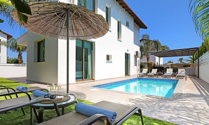 Paralimni Villa | VILLA LEVANDINI - Brand new villa walking to Trinity Beach