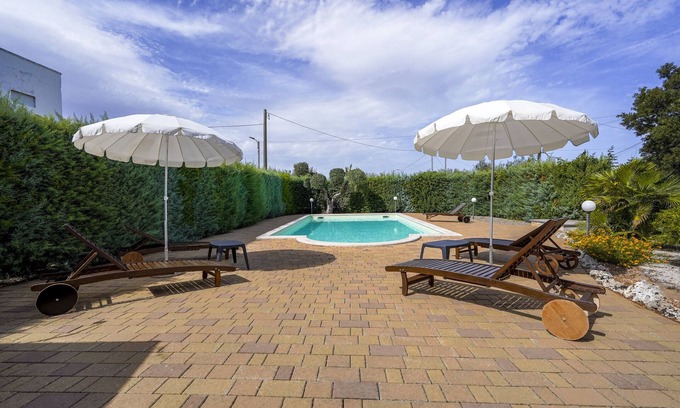 Coreggia Villa | Villa 'Lippolis Alberobello' with Pool & Wi-Fi