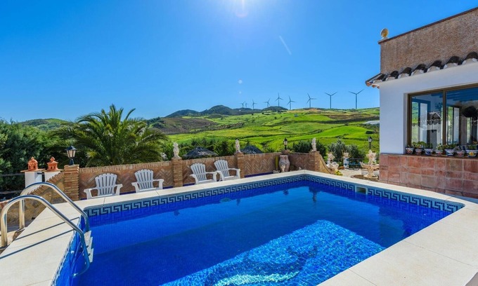 Ardales Villa | Villa Llano Inglés Ardales by Ruralidays