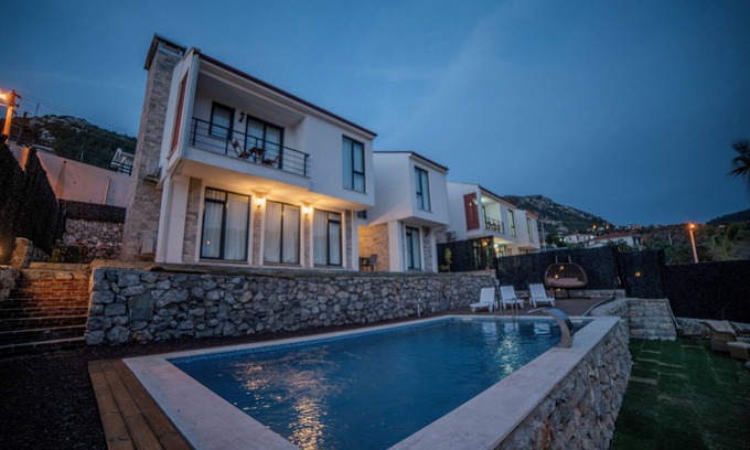 Sogut Villa | Villa LOTUSnözel havuzlu lüks villa,özel bahçe ve veranda , açık alanda, veranda