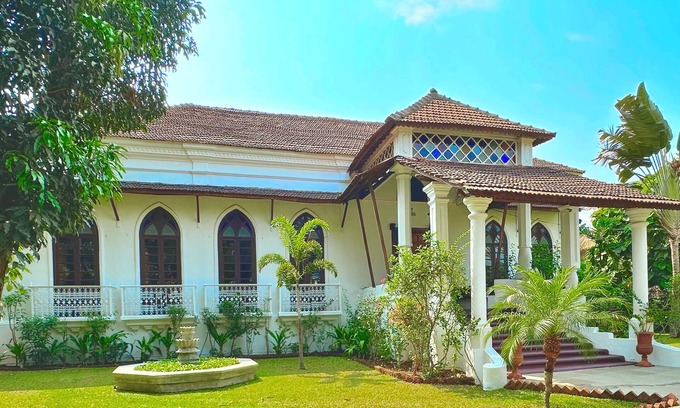 Parra Villa | VILLA LOU GOA Heritage Portuguese House built 1903 with Private Pool