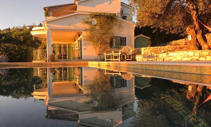 Petaleia Villa | Villa Loukia 5* SECLUDED LOCATION but Walking Distance Kassiopi Sleeps 6-8