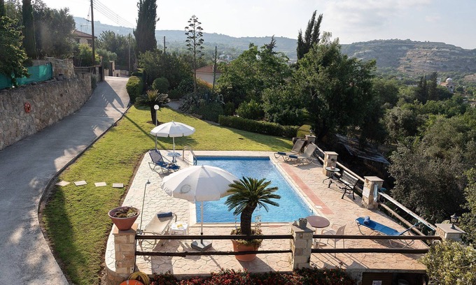Letymvou Villa | Villa Louna, Letymbou - a private villa that sleeps 8 guests in 4 bedrooms