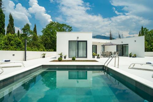 Cilipi Villa | Villa Luce