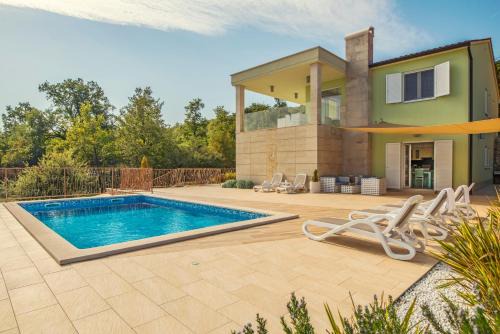Drenje Villa | Villa Luce