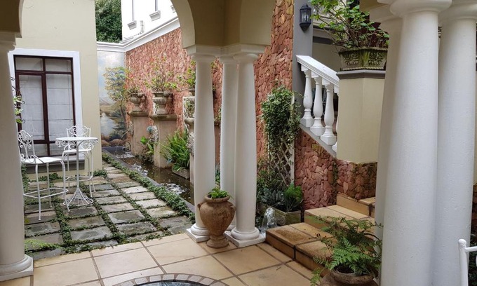 Greater Johannesburg Metropolitan Area House | Villa Lugano Guesthouse