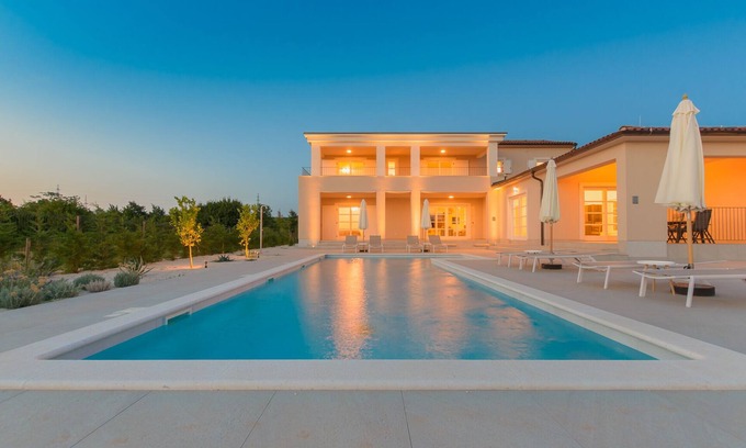 Smoljanci Villa | Villa Luna with heated pool (Istria - Smoljanci)