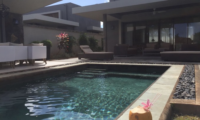 Moka Villa | VILLA LUXURY 220 m2 private pool Royal Park secure quiet
