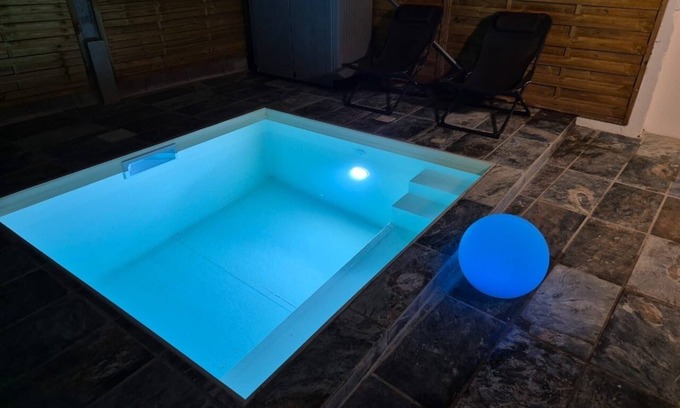 Case-Pilote House | Villa lyly blue