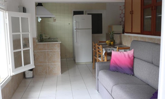 L'Houezel Apartment | Villa Mahogany