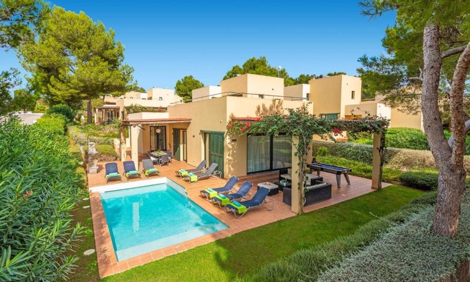 Serpentona Villa | Villa Marco by Villa Plus