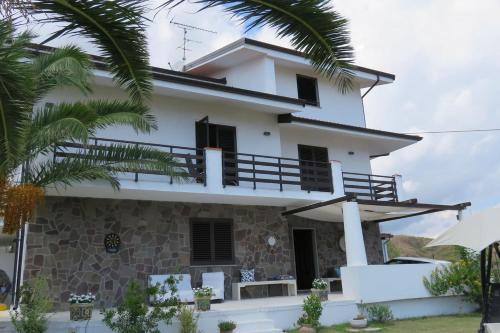 Brancaleone Marina Apartment | Villa mare panoramica Estia