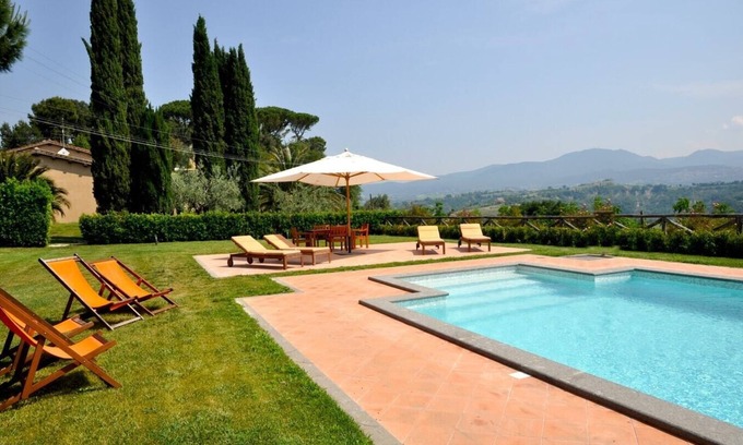Magliano Sabina Villa | Villa Maria - Countryside villa with a private pool