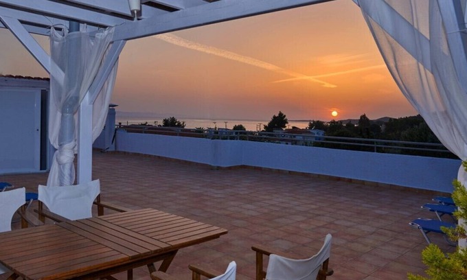 Toroni House | Villa Maria