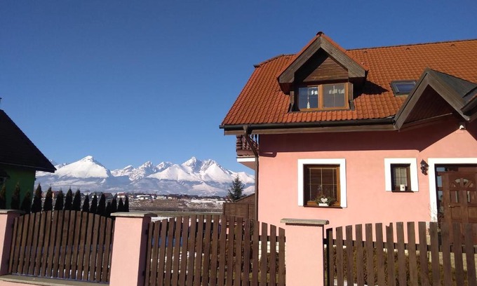 Velka Lomnica Apartment | Villa Maria
