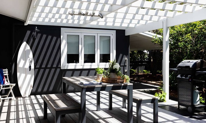 Narrawallee House | Villa Marie - This stunning, coastal, leafy home is guaranteed to impress!