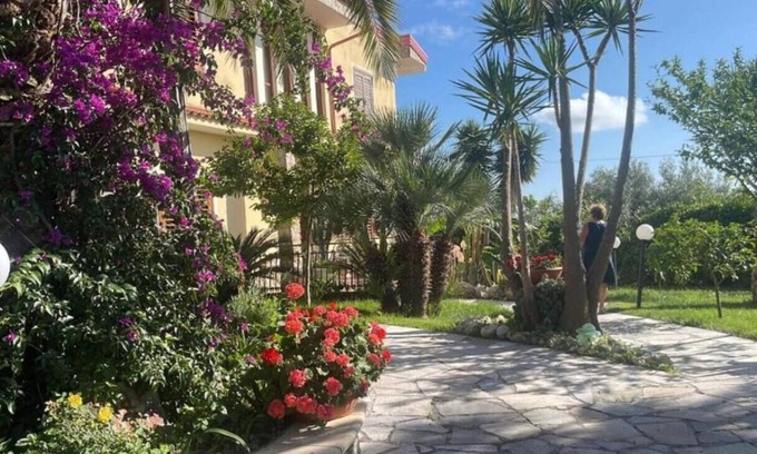 Cleto Bed & Breakfast | Villa Marina B&B