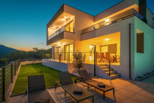 Baska Villa | Villa Marina with a Pool
