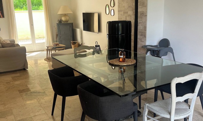La Celle-sur-Morin House | Villa Marine