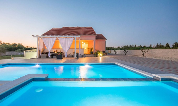 Tinj Villa | Villa Maris ZadarVillas