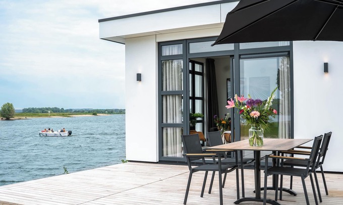Maurik Villa | Villa Maritiem - Waterfront | 2 Pers.