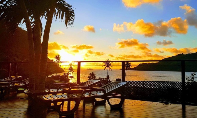 Huahine Villa | VILLA MAROE (With swimming pool and lagoon view)