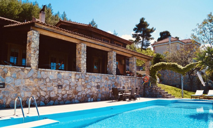 Oropos Villa | Villa Marrone Beautiful sea view