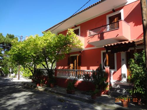 Ireon House | Villa Mary Galini