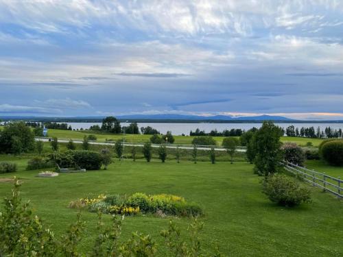 Orrviken Villa | Villa med vidunderlig utsikt