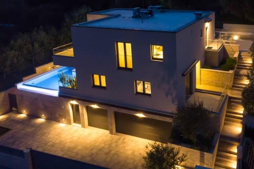 Zrnovnica Apartment | Villa Melissa