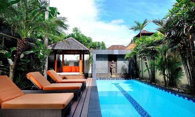 Legian Villa | Villa Mimpi - Legian Beach