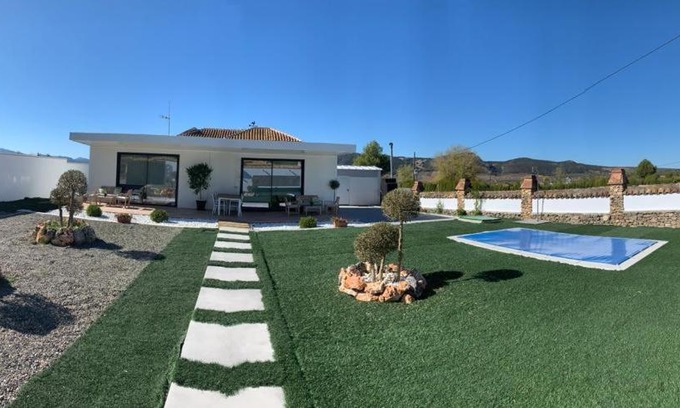 Arriate Villa | Villa Minerva